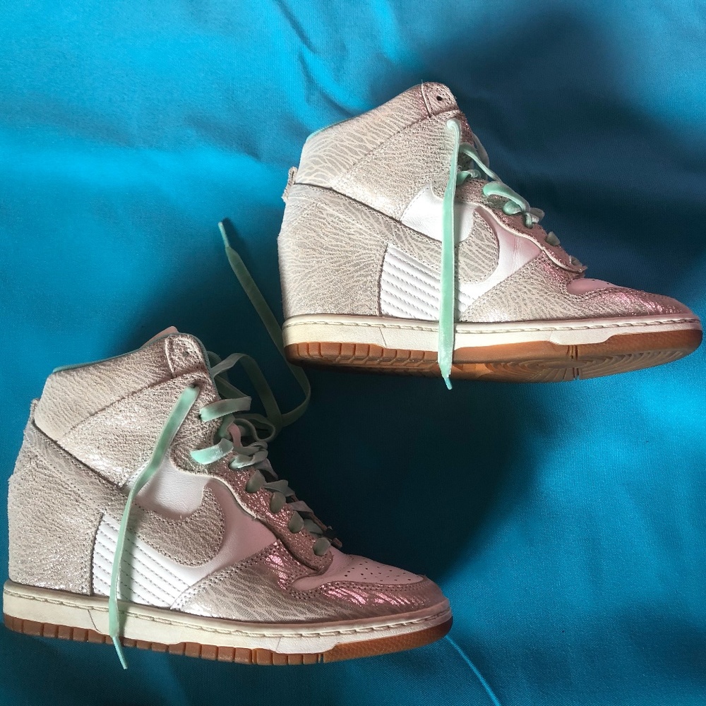 Silver Wedge Nike. NWM 12 San Francisco